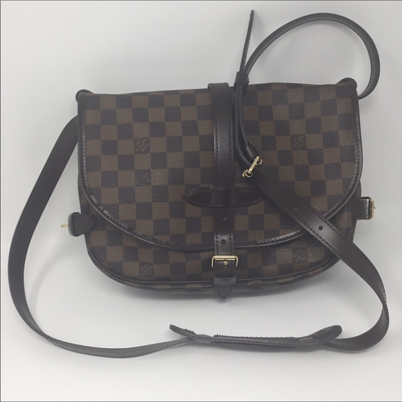 Rare Saumur Damier Like New Condition almont! 30 - Picture 4 of 8